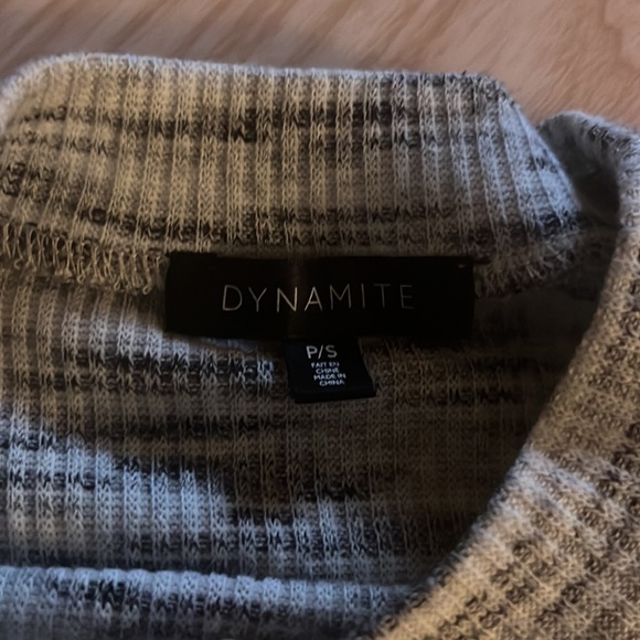 Dynamite Crop Top - Picture 2 of 2